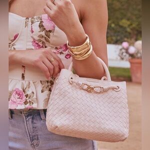 NWT VICI Vita Woven Bow Detail Crossbody Bag